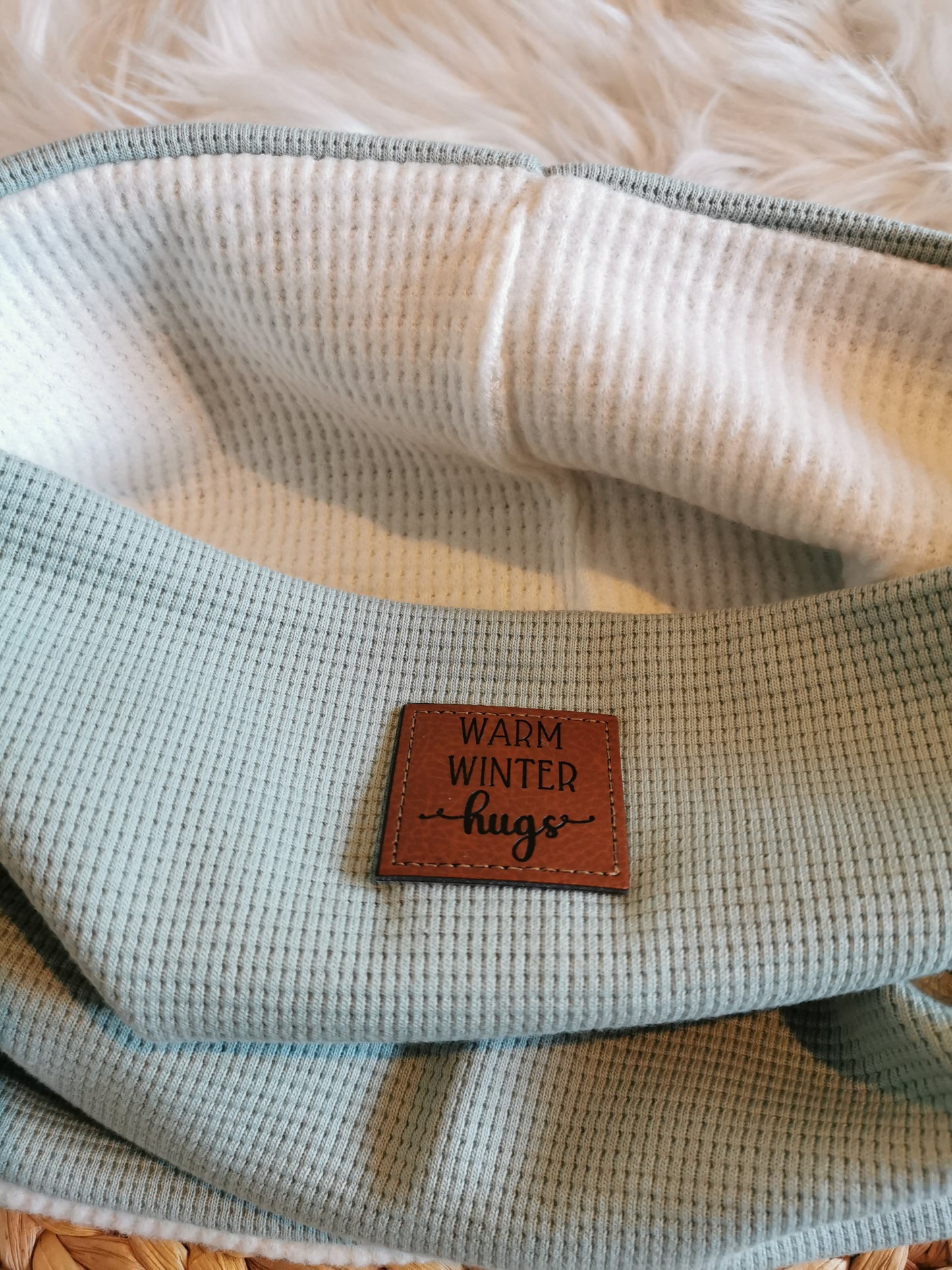 Loopschal helles altmint, Warm Winter Hugs (Erwachsene)