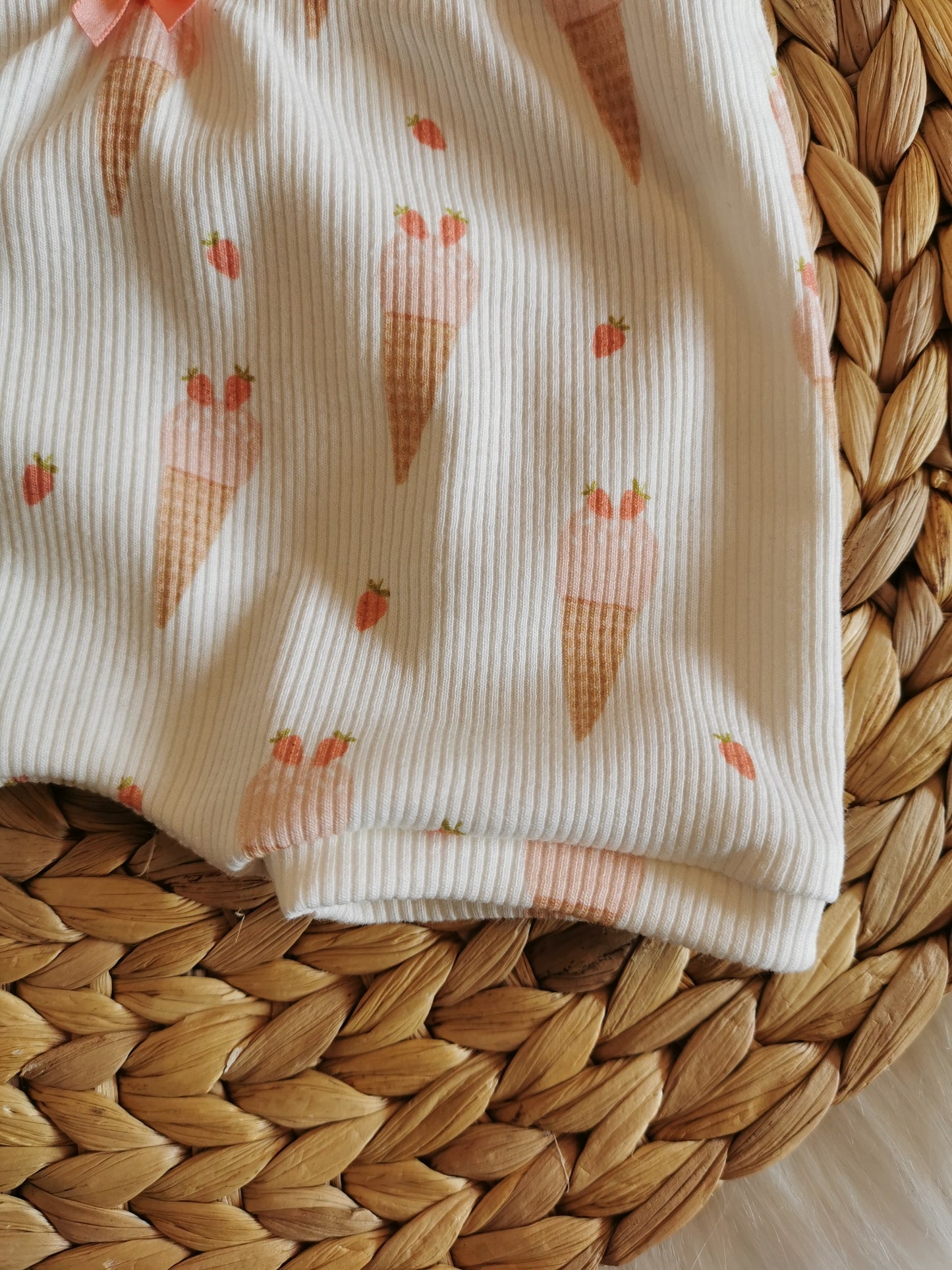 Pumphose kurz Erdbeereis Gr. 62+68