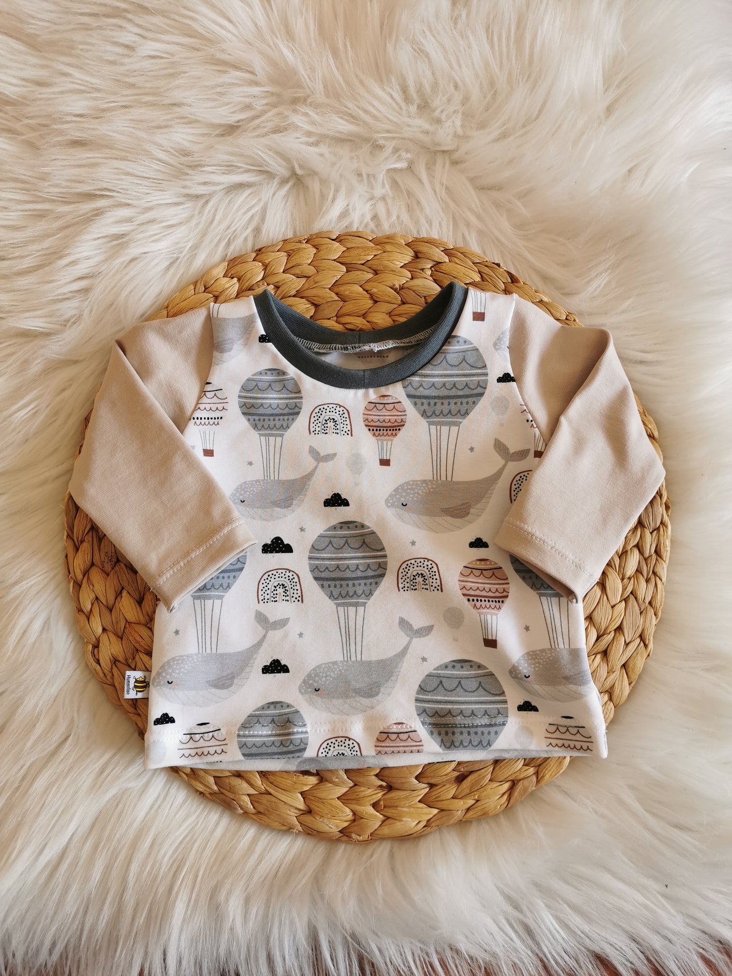Langarmshirt, Wal mit Ballon beige, Gr. 68 (4-6 Monate)