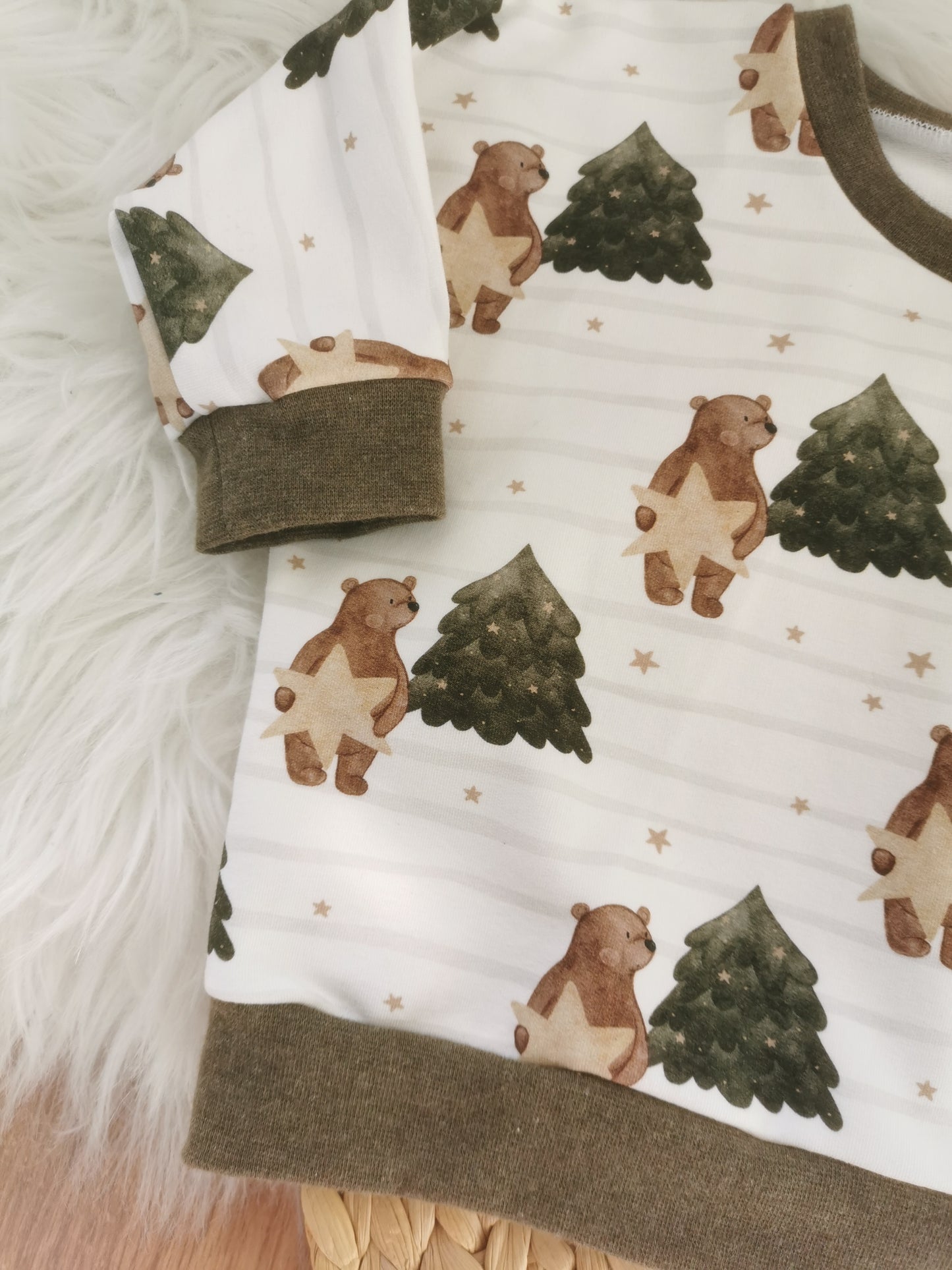 Lounge Sweatshirt Bär mit Stern Gr. 68 (4-6 Monate)