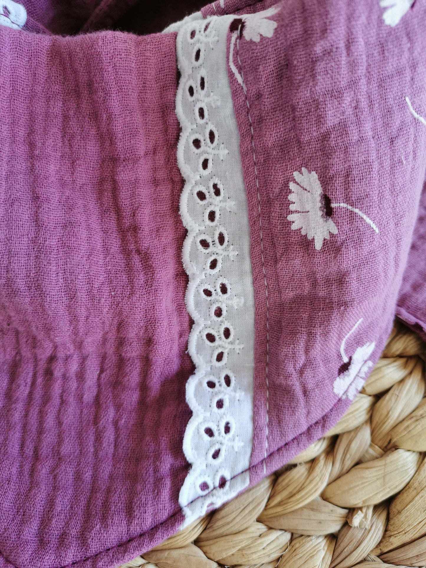 Musselintuch Gänseblümchen mit Spitze (2-5 Jahre)