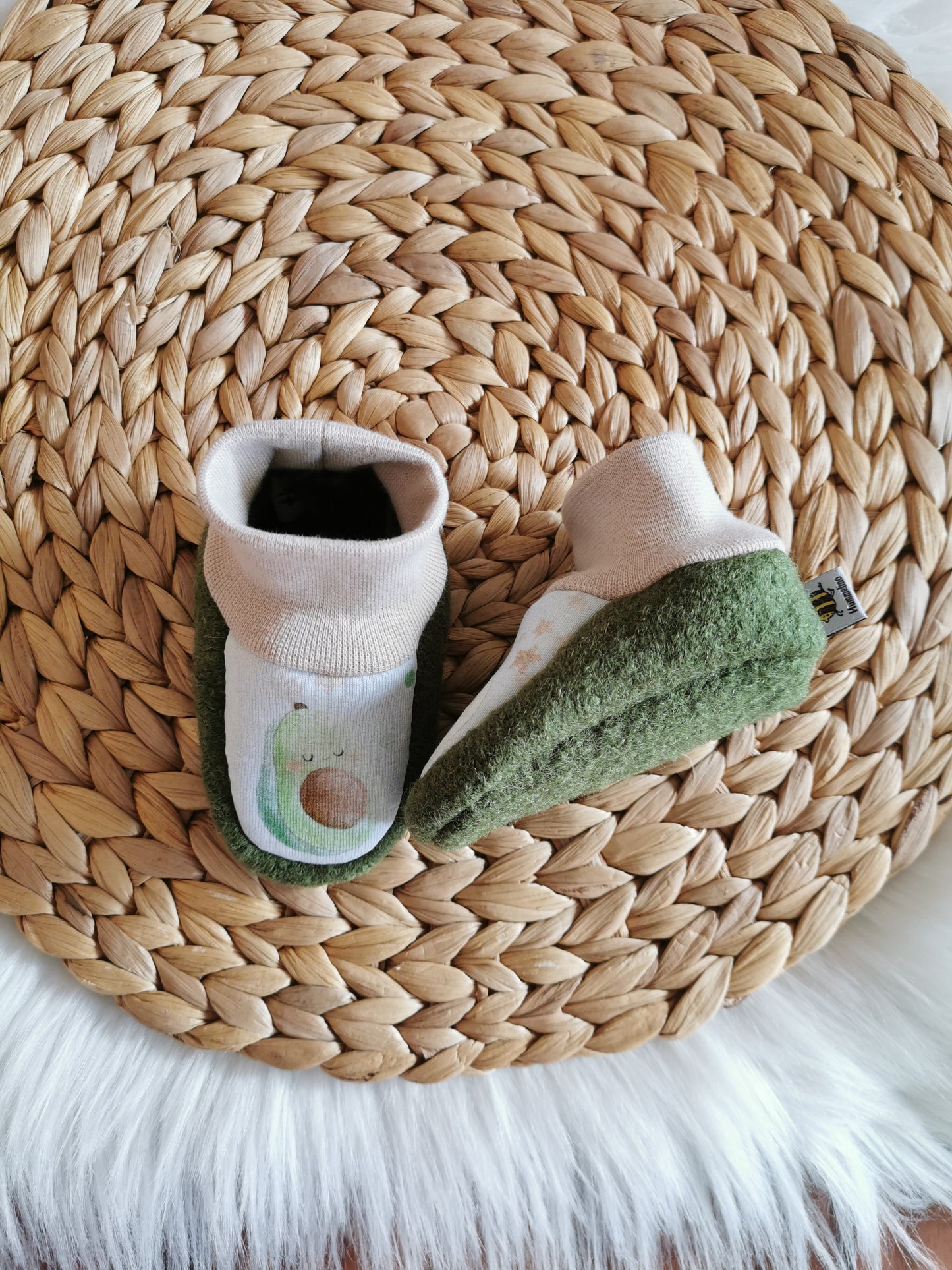 Walkpuschen Avocado grün Gr. 17 (4-6 Monate)