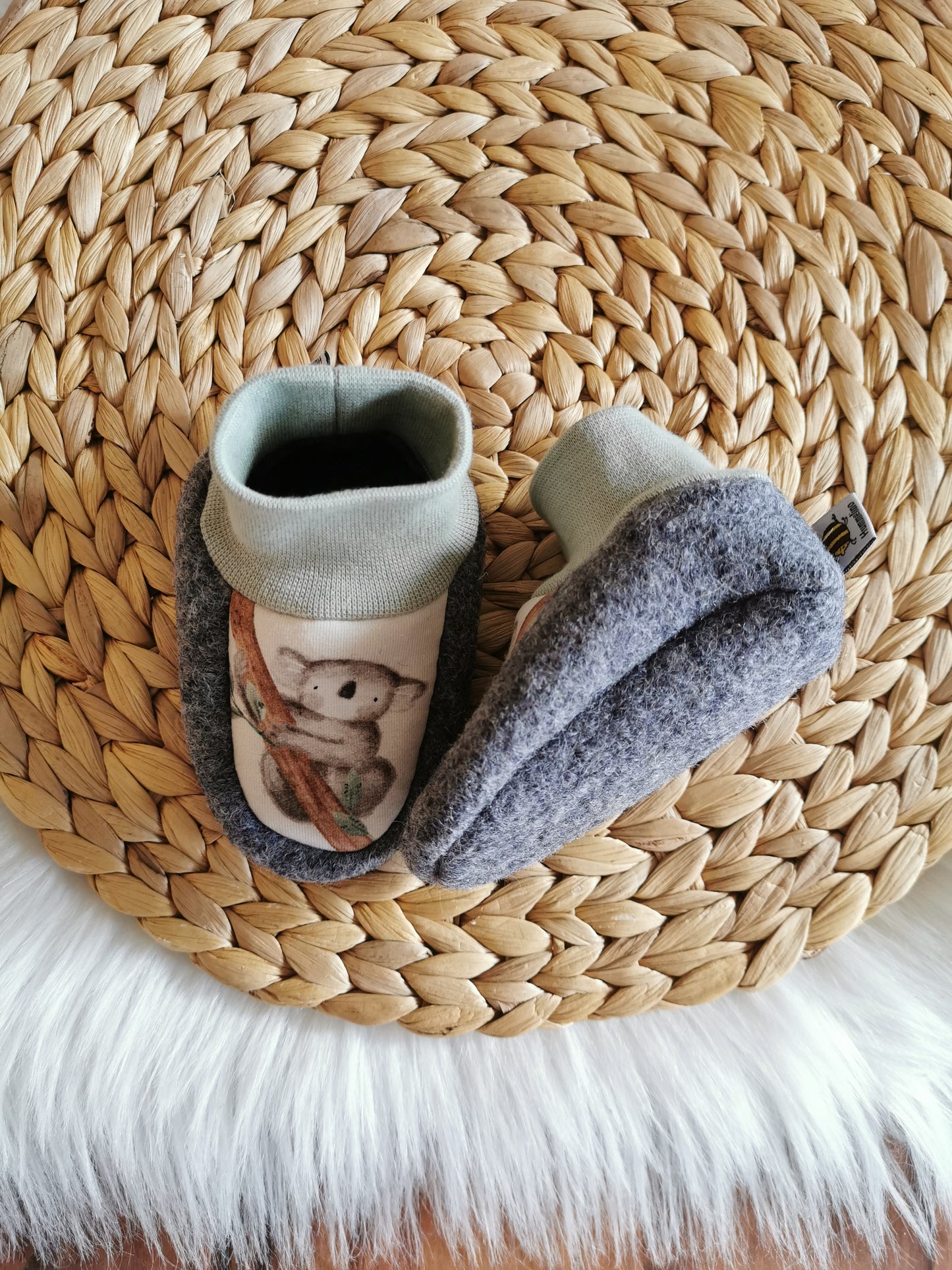 Walkpuschen Koala dunkelgrau Gr. 18 (7-9 Monate)